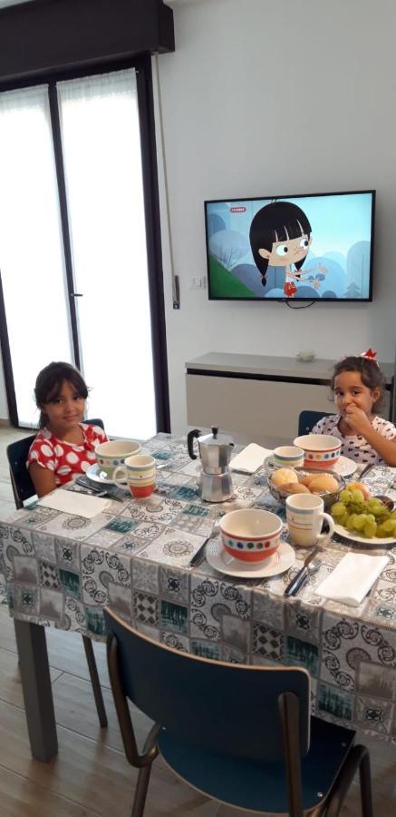 Caba Holiday Bardolino Colombo エクステリア 写真